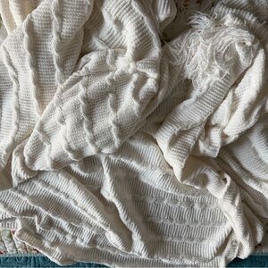 LuLaRoe Cream Textured Knit shawl. MIMI